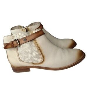 Velez Colombian Leather Ankle Boots Women's Size 7.5 Cream Retail $265